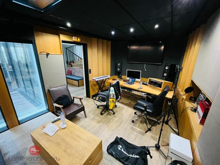 LocationPure Commercial  PARIS 75010 4