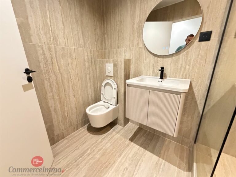 Vente   PARIS 75012 3