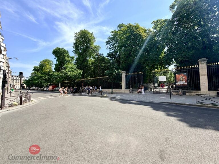 LocationPure Commercial Maroquinerie PARIS 75006 7