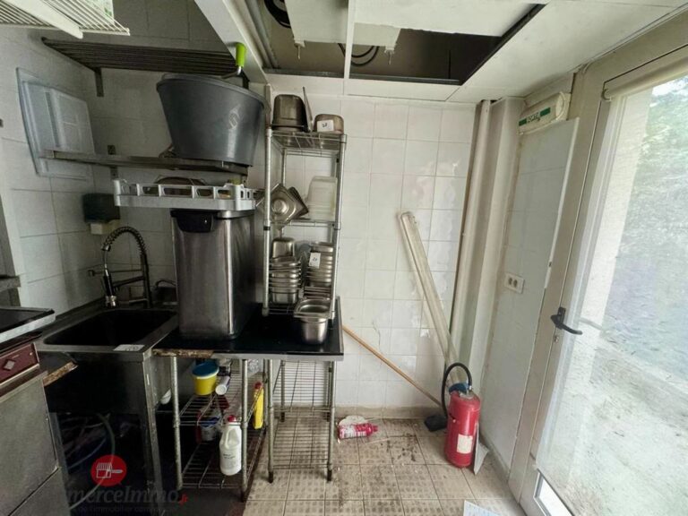 LocationPure Commercial  LEVALLOIS PERRET 92300 3