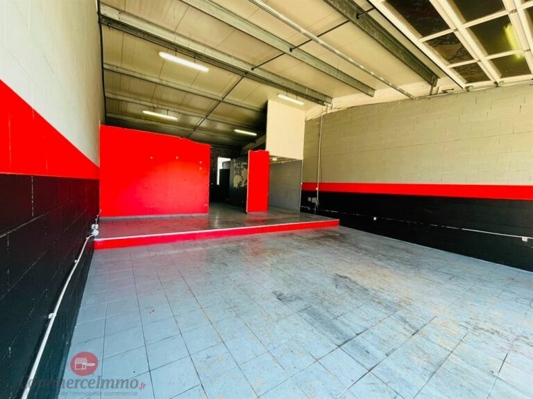 LocationPure Commercial  LINAS 91310 4