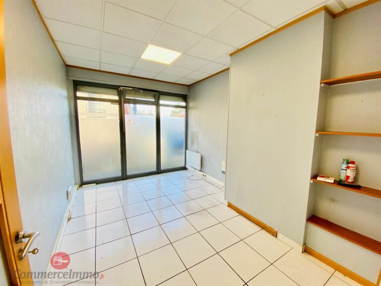 LocationPure Commercial RIS ORANGIS 91130 2 LocationPure Commercial RIS ORANGIS 91130 2