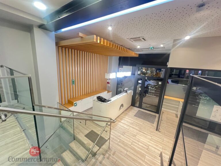 LocationPure Commercial NANTERRE 92000 2 LocationPure Commercial NANTERRE 92000 2