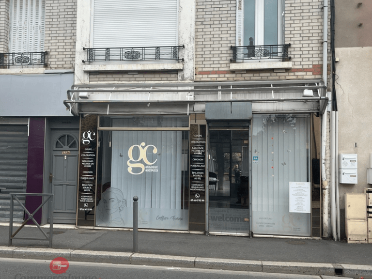 LocationPure Commercial Esthetique
