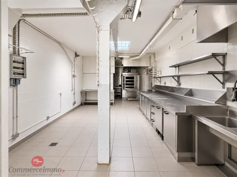 Local commercial de 100 m² à louer à Asnières-sur-Seine (92), photo 2