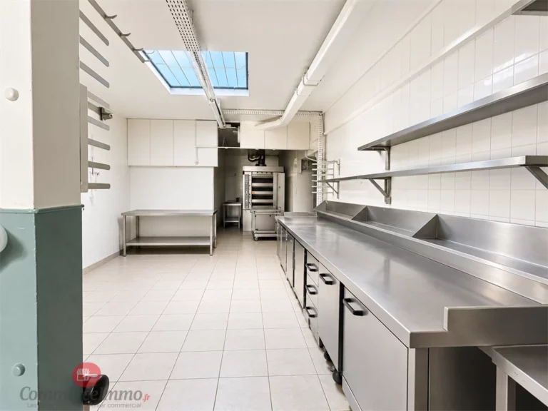 Local commercial de 100 m² à louer à Asnières-sur-Seine (92), photo 3