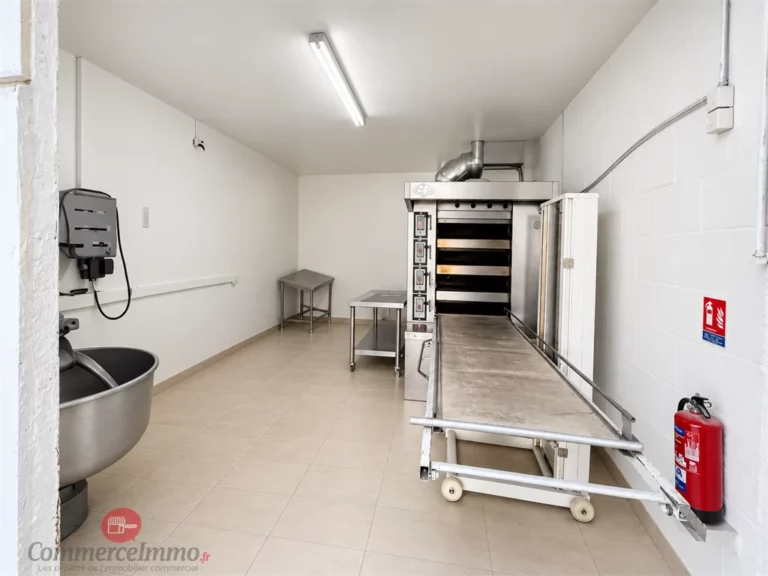 Local commercial de 100 m² à louer à Asnières-sur-Seine (92), photo 4