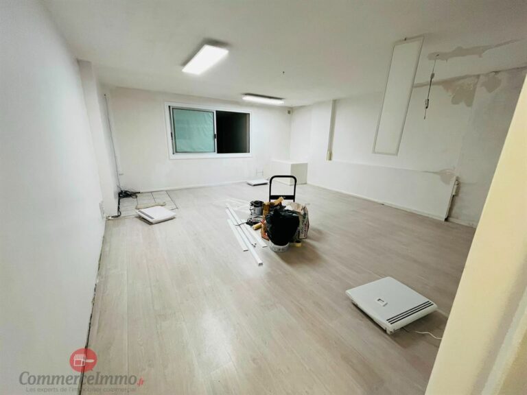 LocationPure Commercial  VILLENEUVE LE ROI 94290 4