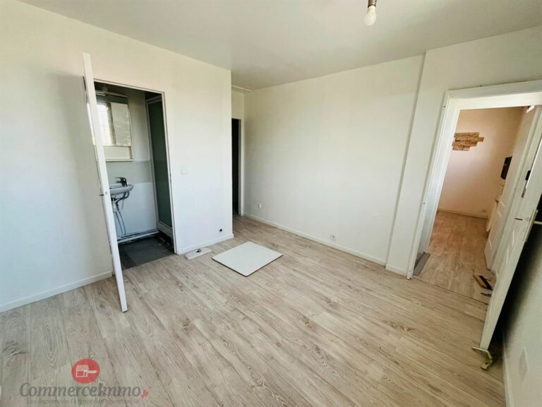 LocationPure Commercial  VILLENEUVE LE ROI 94290 7
