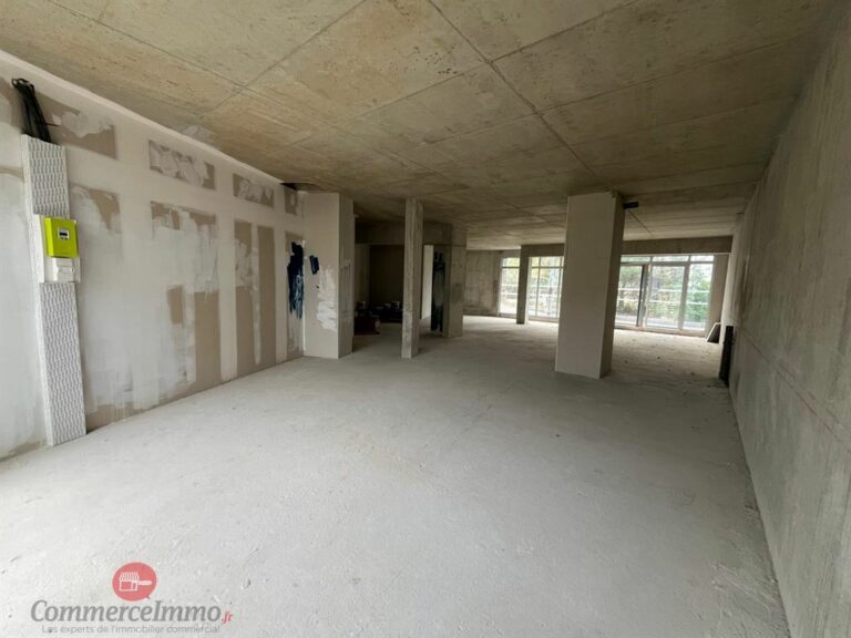 LocationPure Commercial BONDY 93140 3 LocationPure Commercial BONDY 93140 3