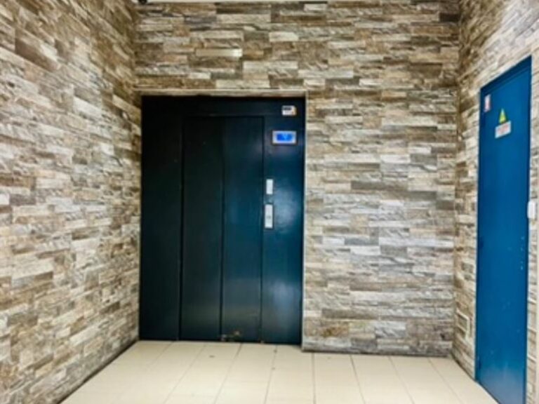 LocationPure   MONTREUIL 93100 1