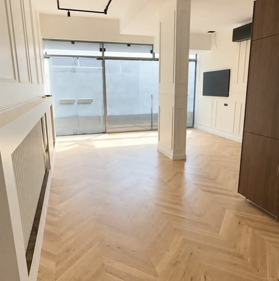 LocationPure   PARIS 75010 1