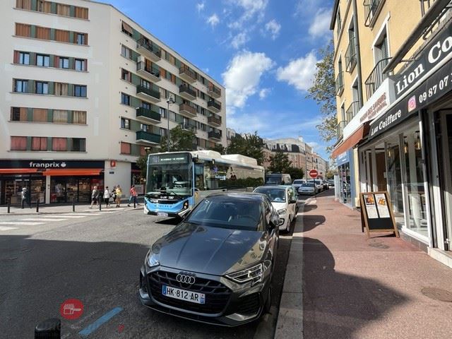 LocationPure Commercial  MAISONS ALFORT 94700 5