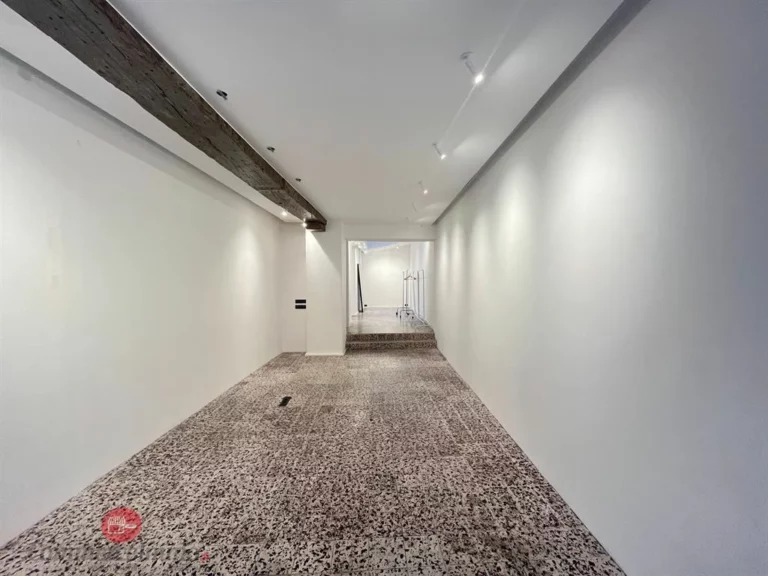 LocationPure Commercial PARIS 75003 1