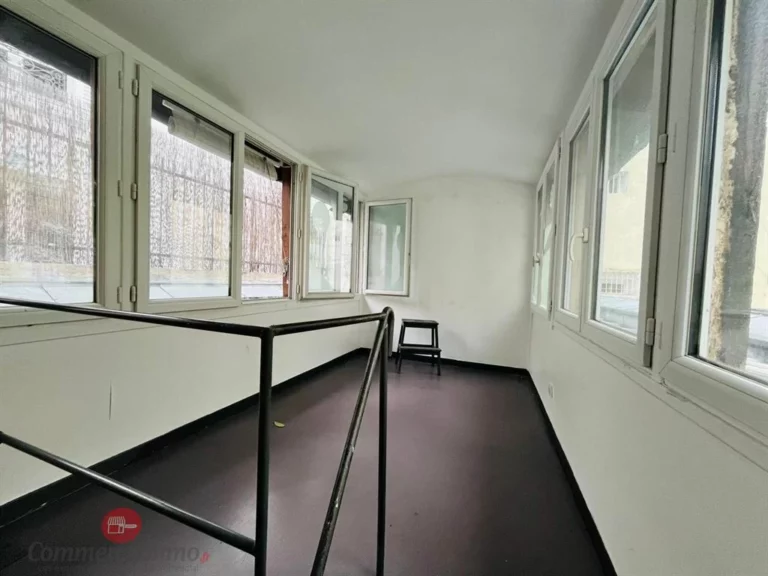 Local commercial de 91 m² à louer à Paris 18e, photo 5