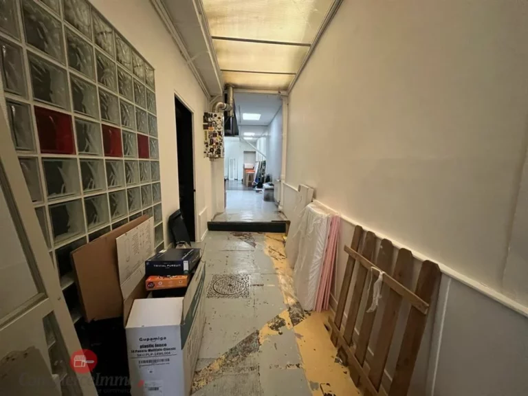 Local commercial de 91 m² à louer à Paris 18e, photo 6