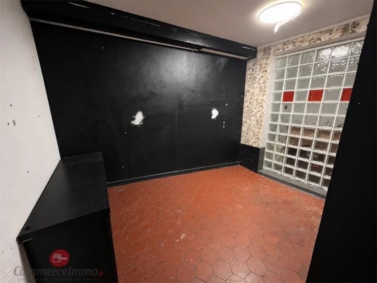 Local commercial de 91 m² à louer à Paris 18e, photo 7