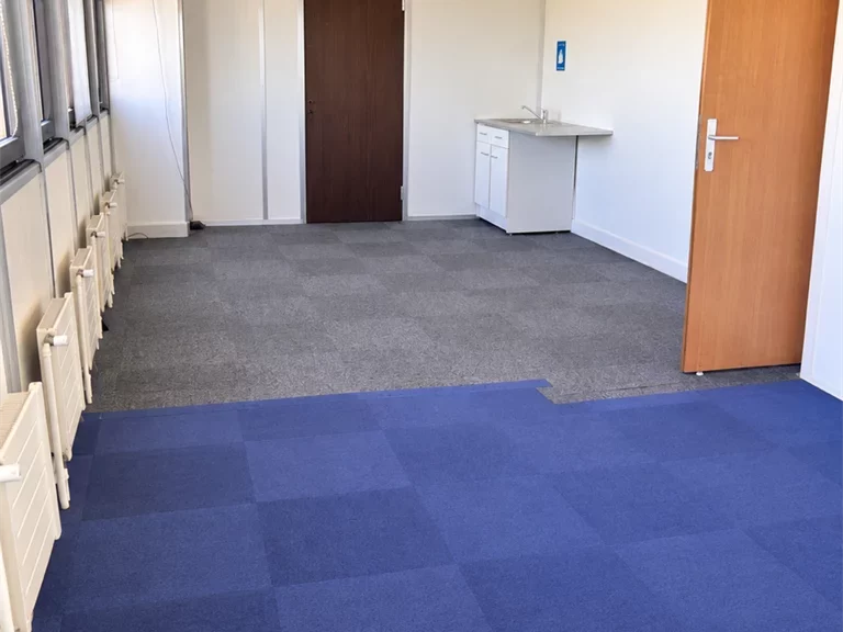 Local professionnel de 105 m² à louer à Melun (77), photo 5