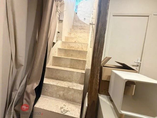 Local commercial de 60 m² en cession de bail à Paris 4e, photo 3